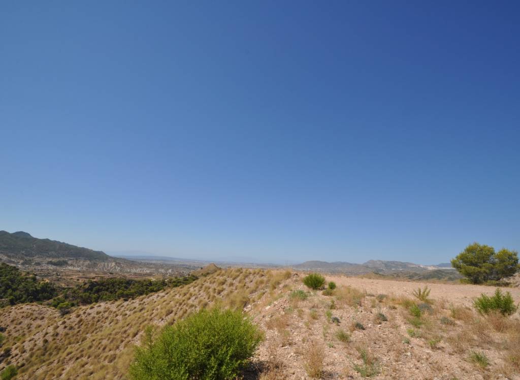 Resale - Land - Macisvenda - Rural location