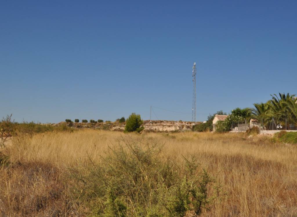 Resale - Land - Macisvenda - Rural location