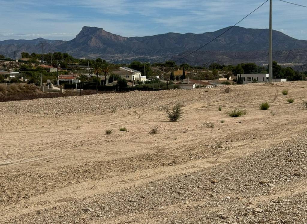 Resale - Land - Monovar