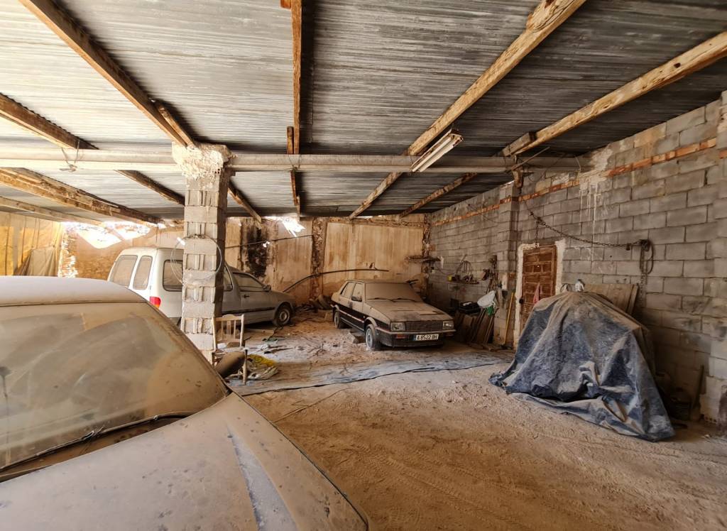 Resale - Land - Pinoso - Urban location