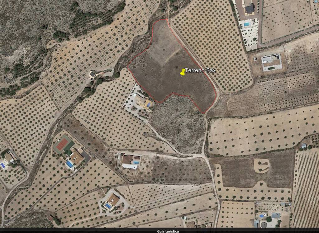 Resale - Land - Sax - Rural location