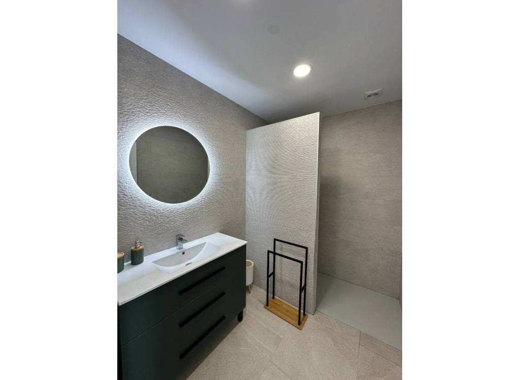 Resale - Off Plan/New Build Villa - Pinoso - Rural location