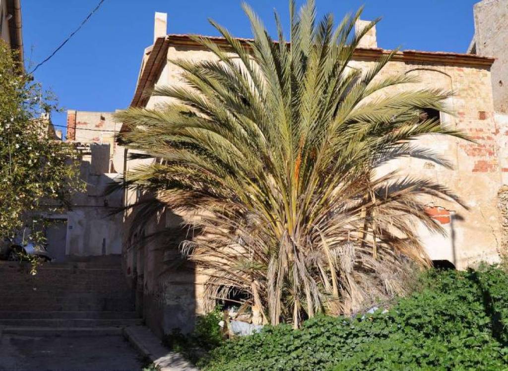 Resale - Restoration Project - Macisvenda - Rural location