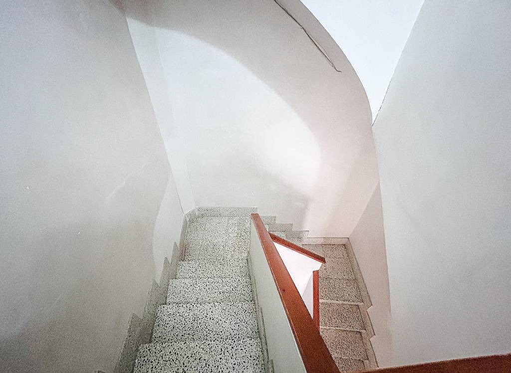 Resale - Restoration Project - Monovar