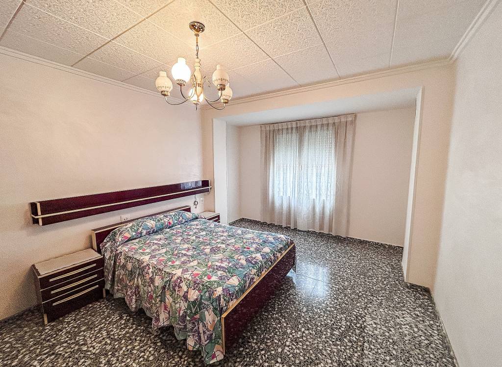 Resale - Restoration Project - Monovar