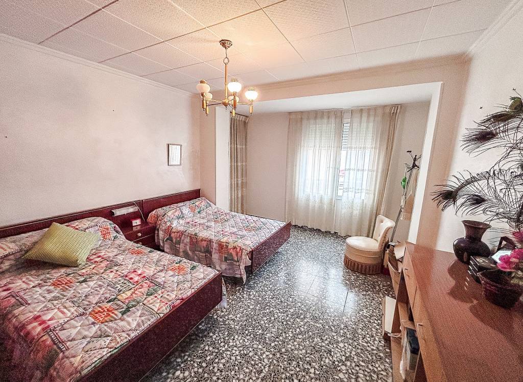 Resale - Restoration Project - Monovar