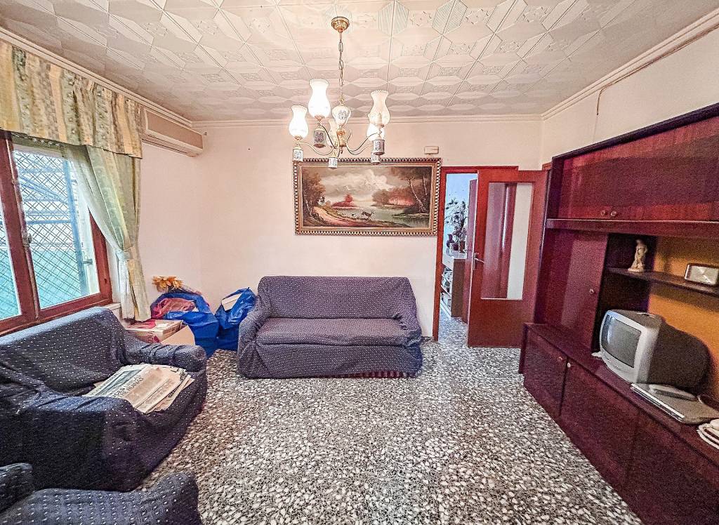 Resale - Restoration Project - Monovar