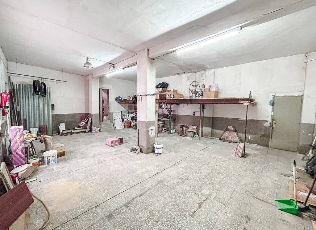 Resale - Restoration Project - Monovar