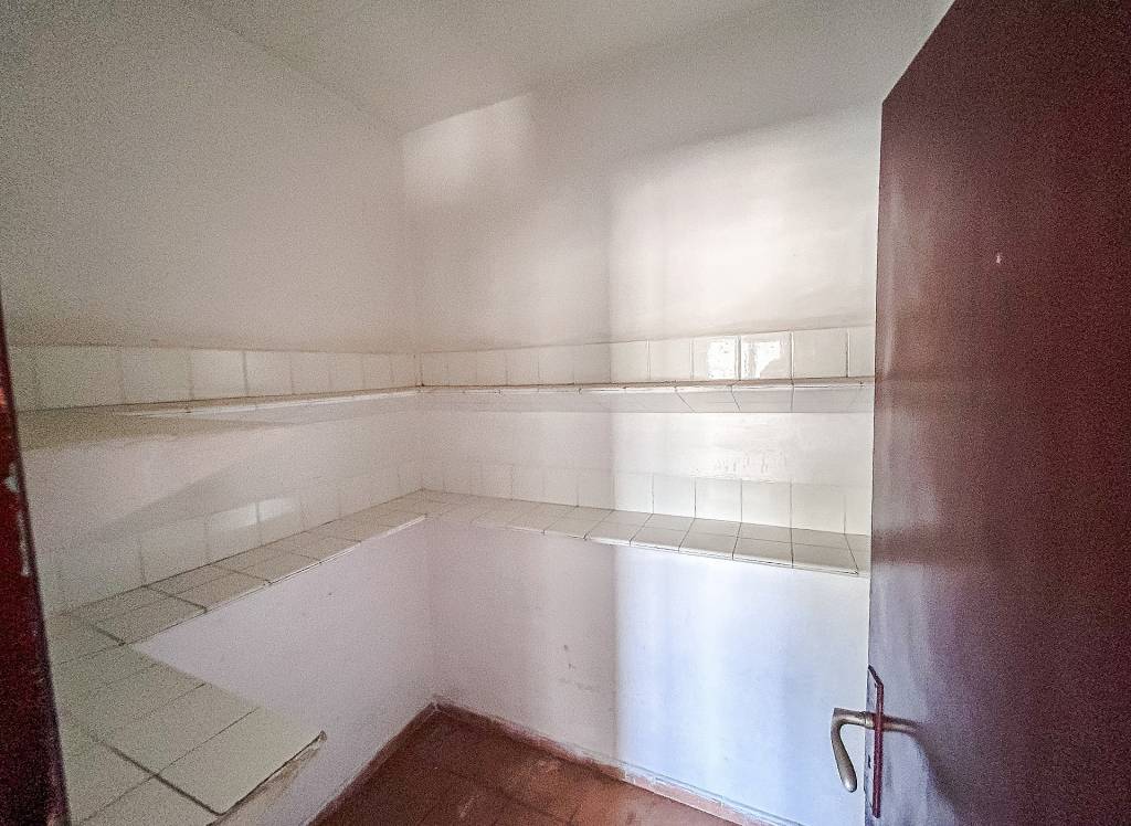 Resale - Restoration Project - Petrer