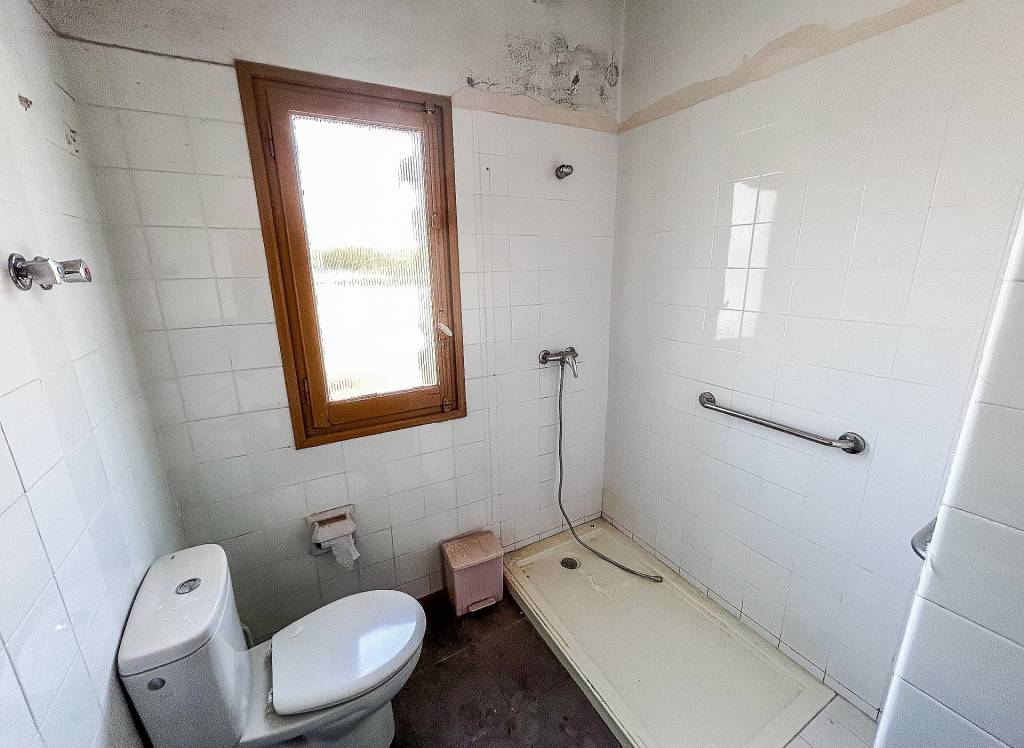 Resale - Restoration Project - Petrer