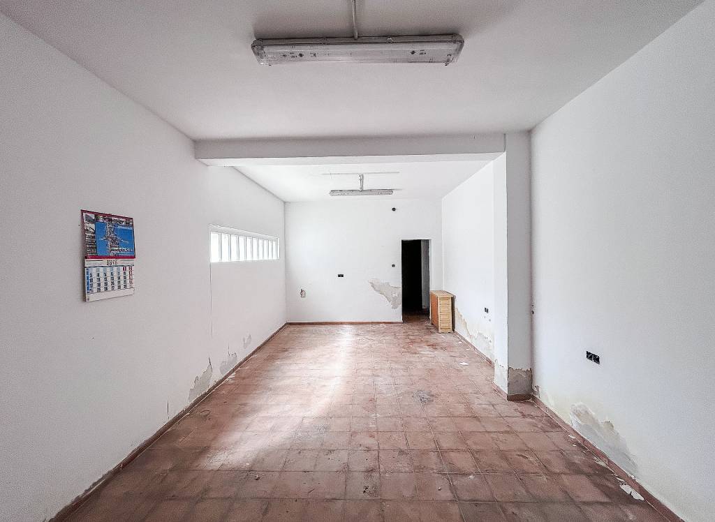 Resale - Restoration Project - Petrer