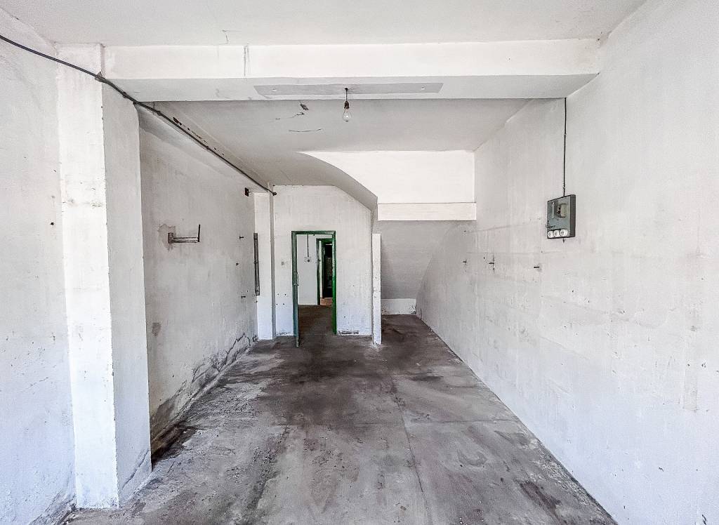 Resale - Restoration Project - Petrer