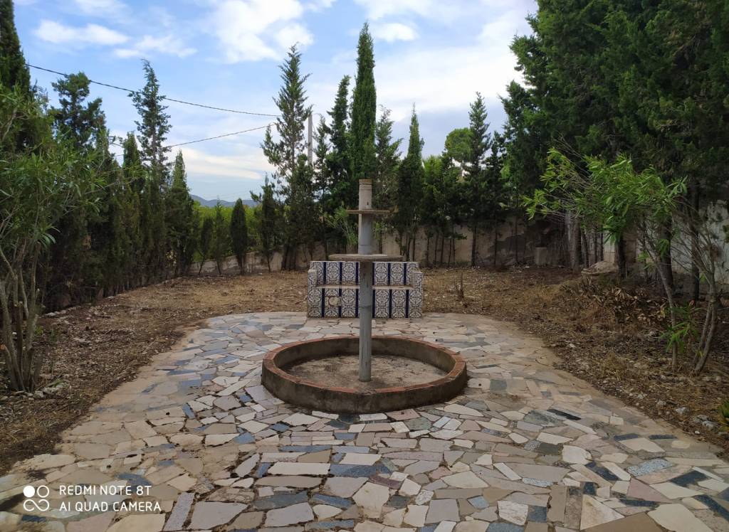 Resale - Restoration Project - Salinas - Rural location