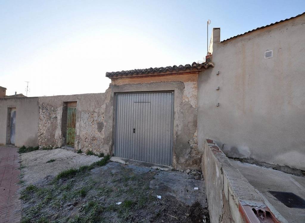 Resale - Restoration Project - Salinas