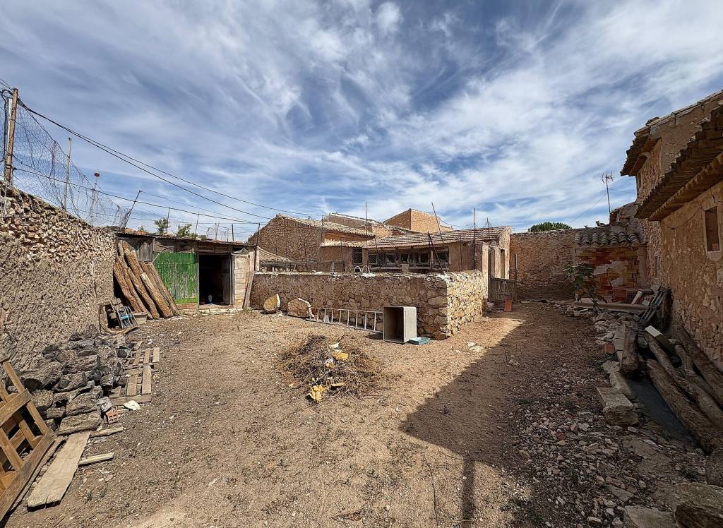 Resale - Semi-Detached - Pinoso