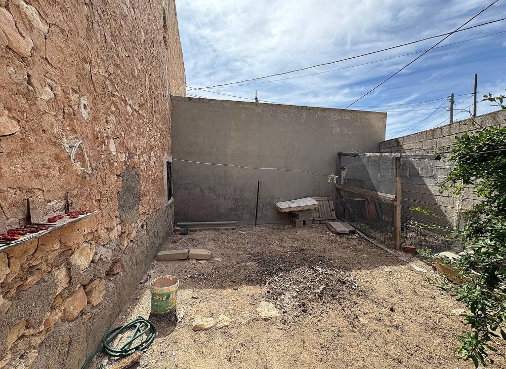 Resale - Semi-Detached - Pinoso