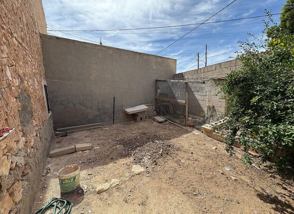 Resale - Semi-Detached - Pinoso