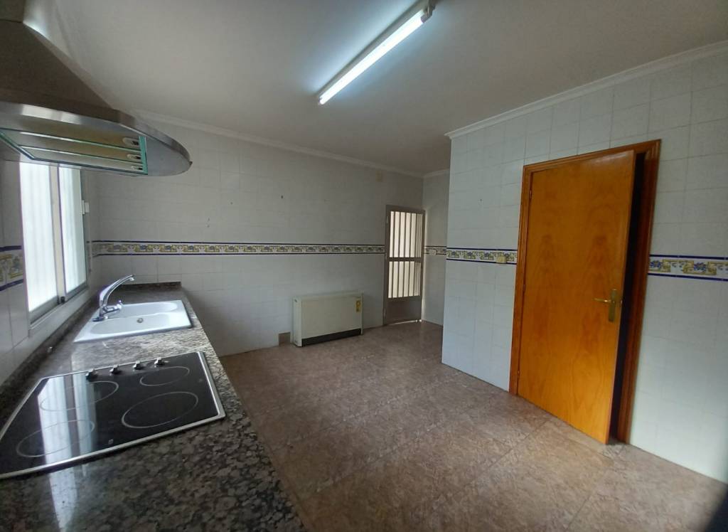 Resale - Town House - Algueña - Alguena