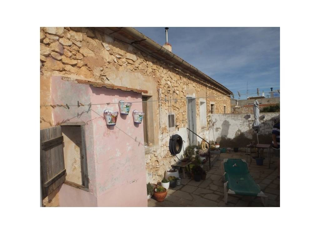 Resale - Town House - Canada del Trigo