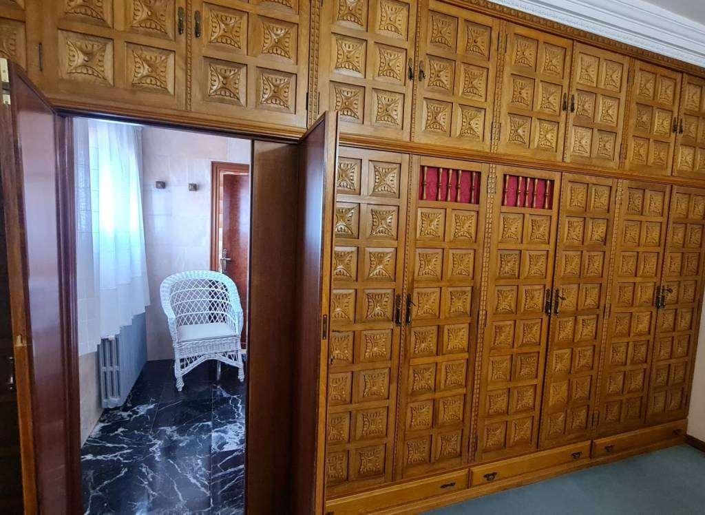 Resale - Town House - Elda - Urban location