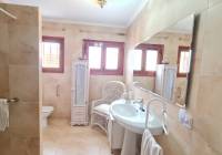 Resale - Town House - Elda - Urban location