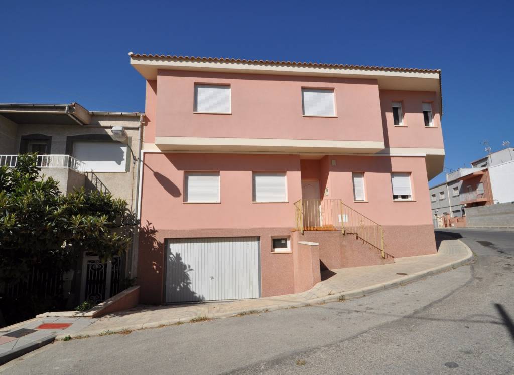 Resale - Town House - Ibi - Urban location