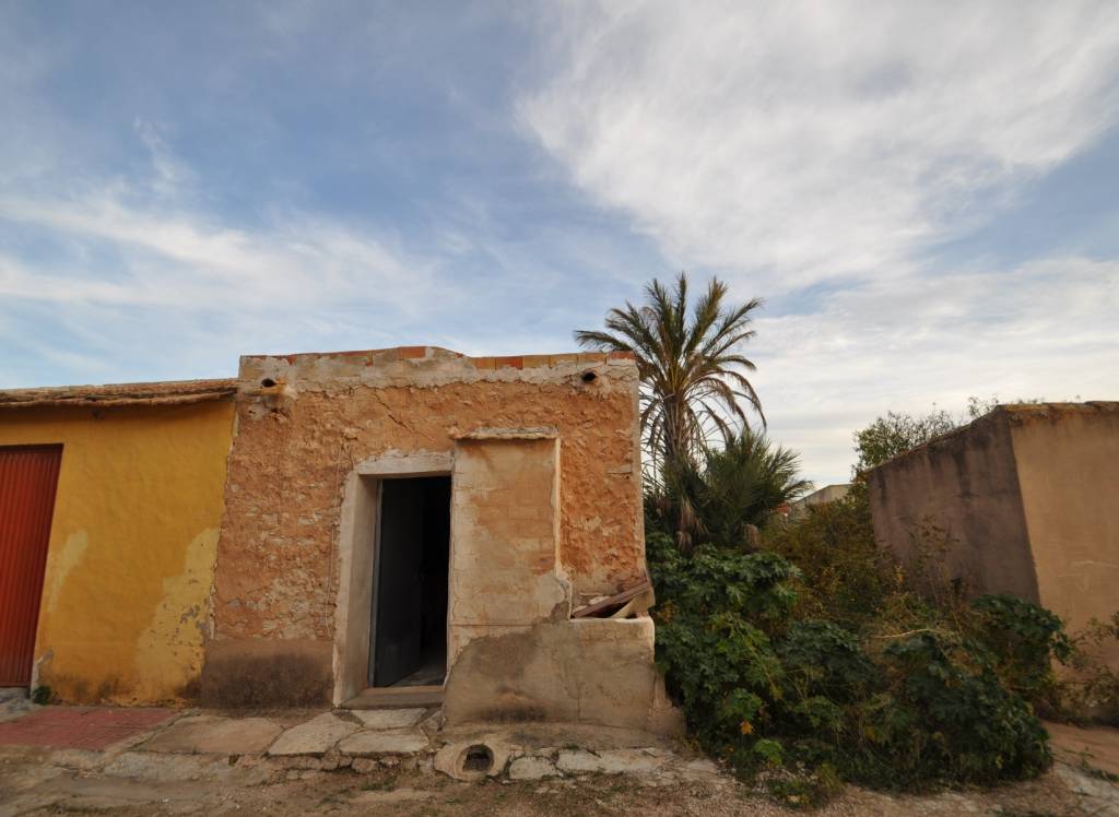 Resale - Town House - La Canalosa - Urban location