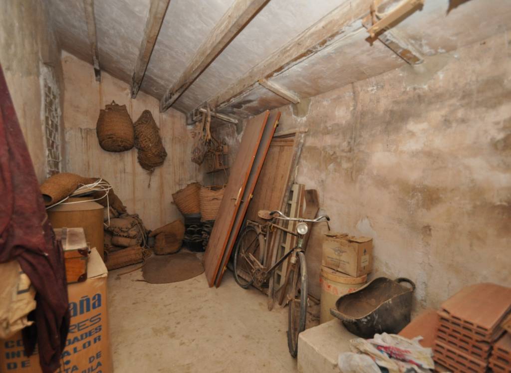 Resale - Town House - La Canalosa - Urban location