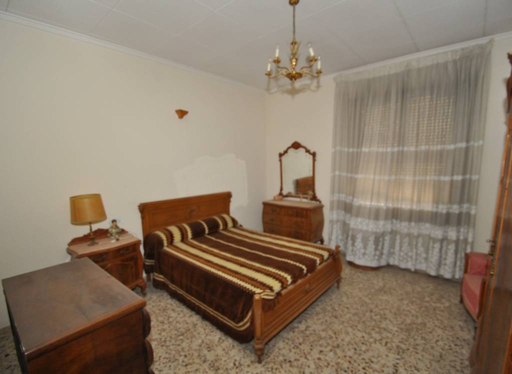 Resale - Town House - Petrer - Urban location