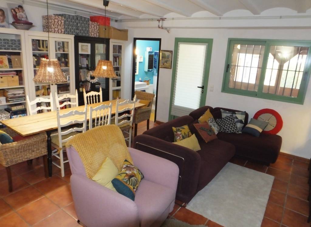 Resale - Town House - Pinoso - Rural location