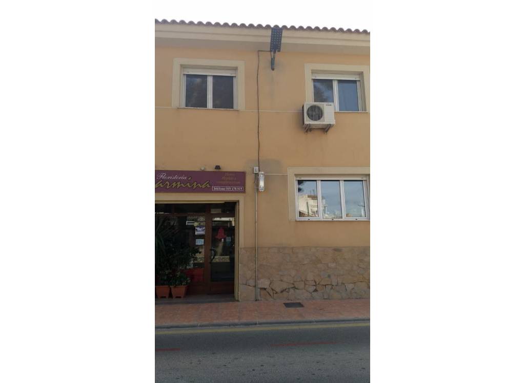Resale - Town House - Pinoso - Urban location