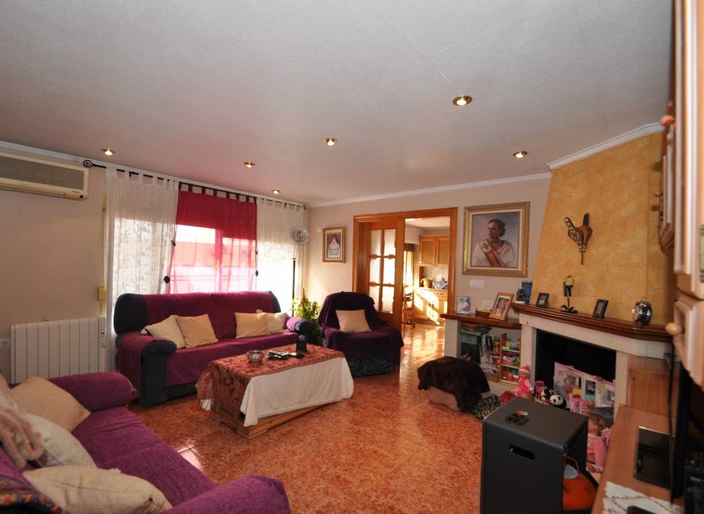 Resale - Town House - Pinoso - Urban location
