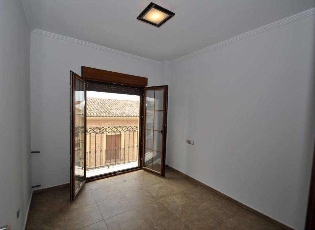 Resale - Town House - Pinoso - Urban location