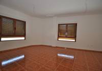 Resale - Town House - Pinoso - Urban location