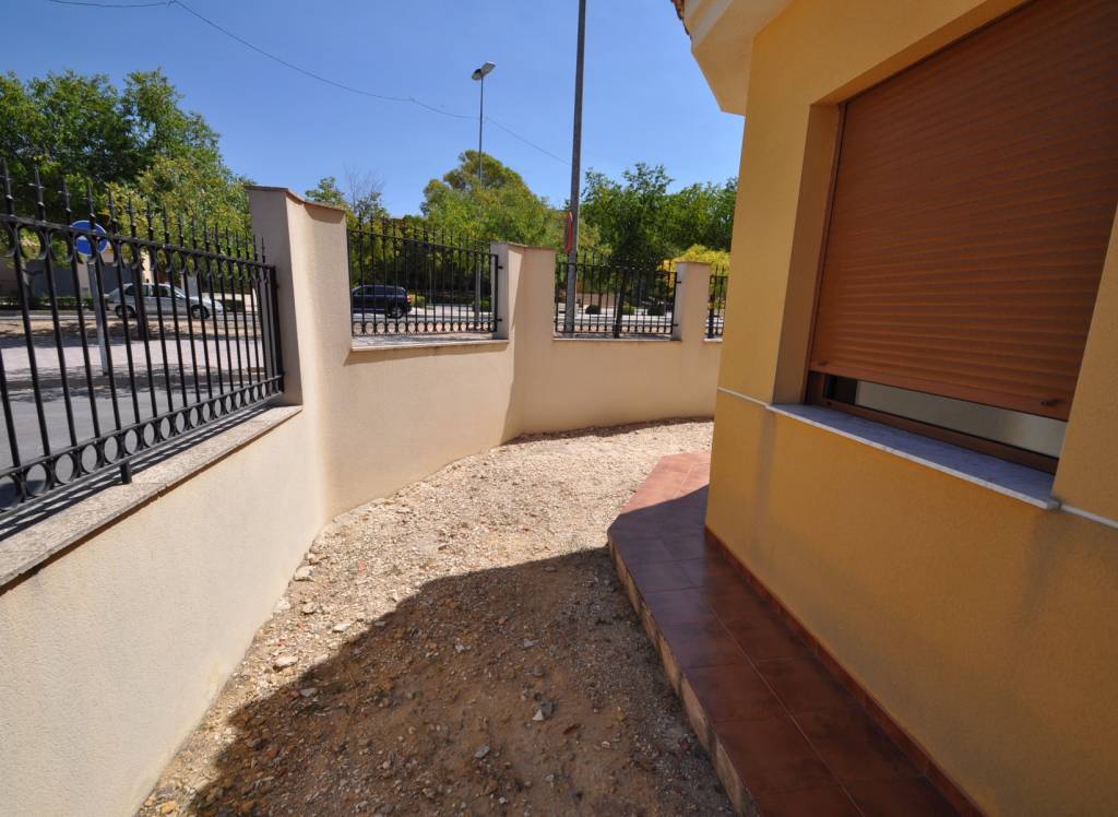 Resale - Town House - Pinoso - Urban location