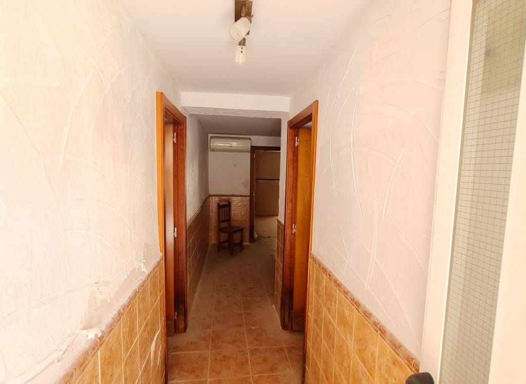 Resale - Town House - Salinas - Urban location