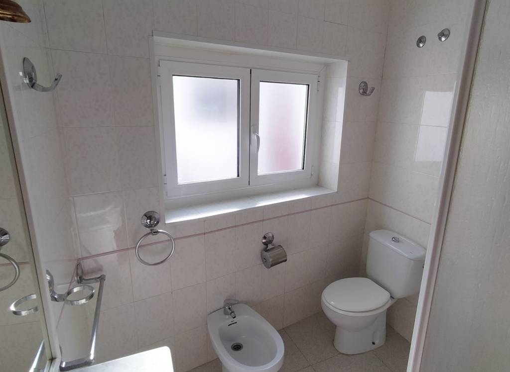 Resale - Town House - Sax - Urban location