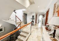 Resale - Townhouse - Almansa