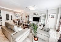 Resale - Townhouse - Almansa