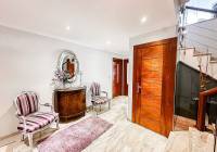 Resale - Townhouse - Almansa