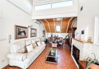 Resale - Townhouse - Almansa