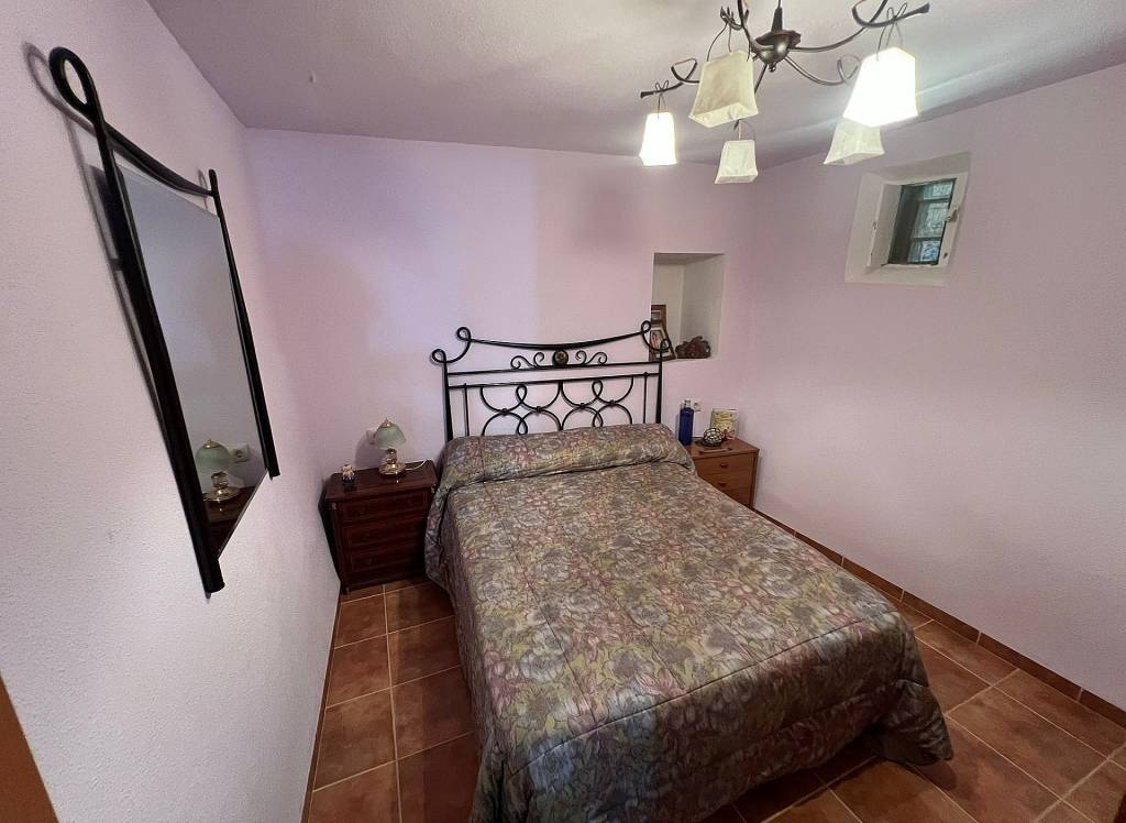 Resale - Townhouse - Elche de la Sierra