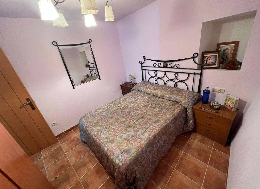 Resale - Townhouse - Elche de la Sierra