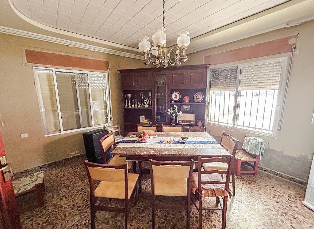 Resale - Townhouse - Macisvenda