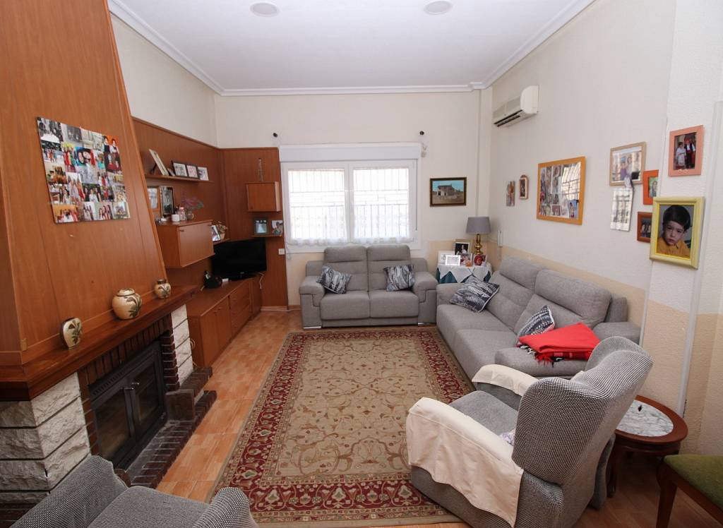 Resale - Townhouse - Monovar