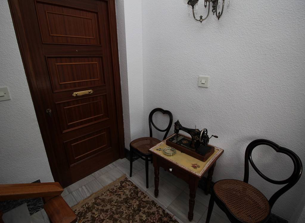 Resale - Townhouse - Monovar