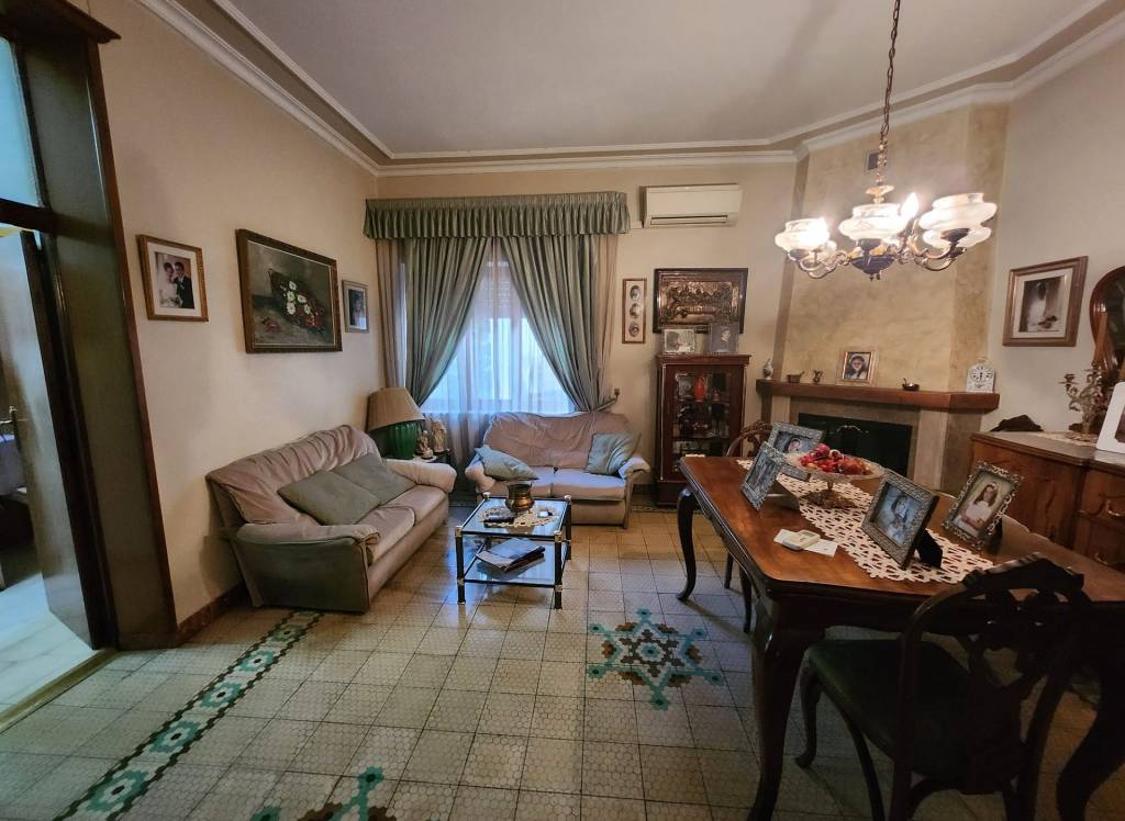 Resale - Townhouse - Monovar