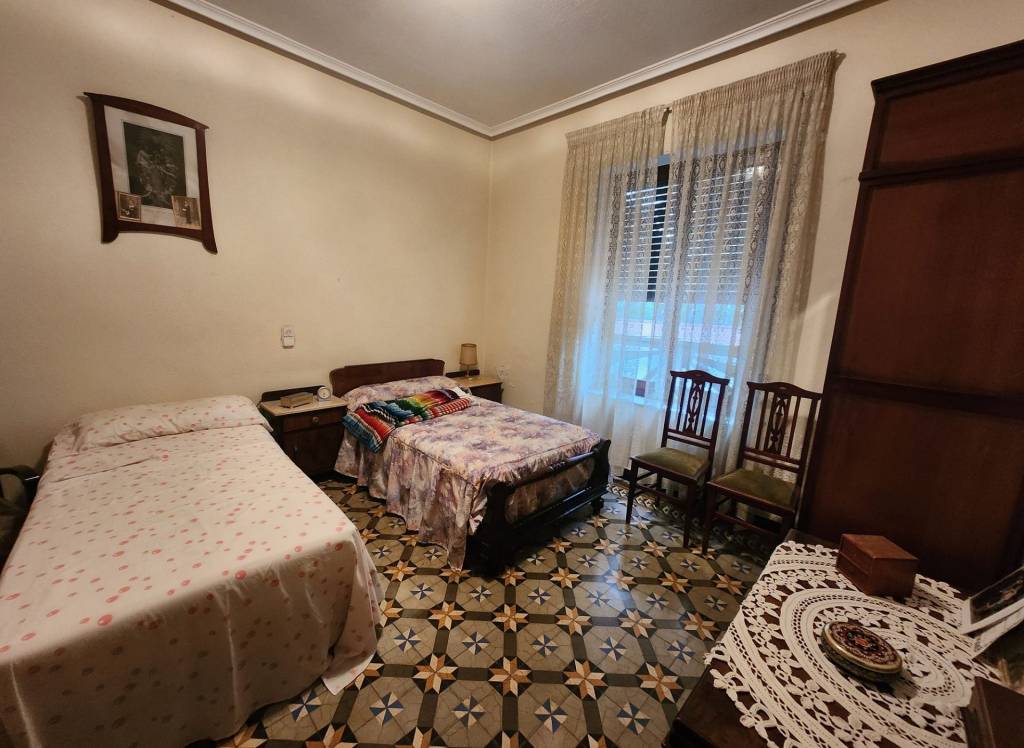 Resale - Townhouse - Monovar