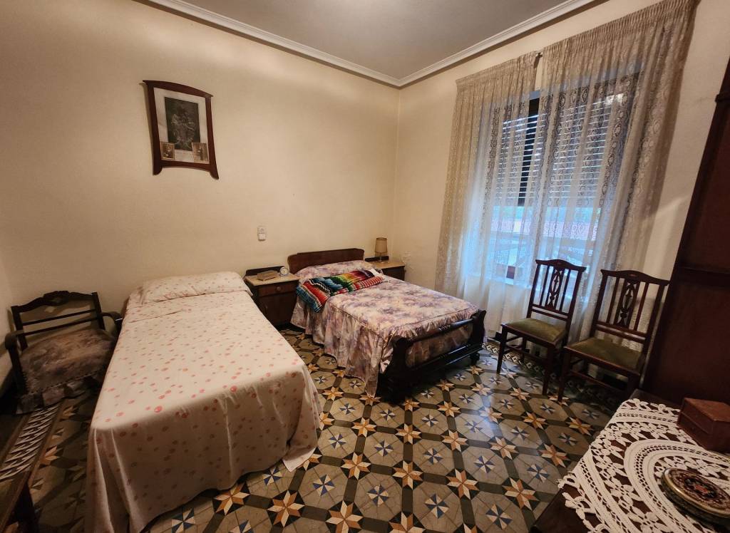 Resale - Townhouse - Monovar