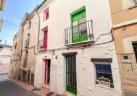 Resale - Townhouse - Onil